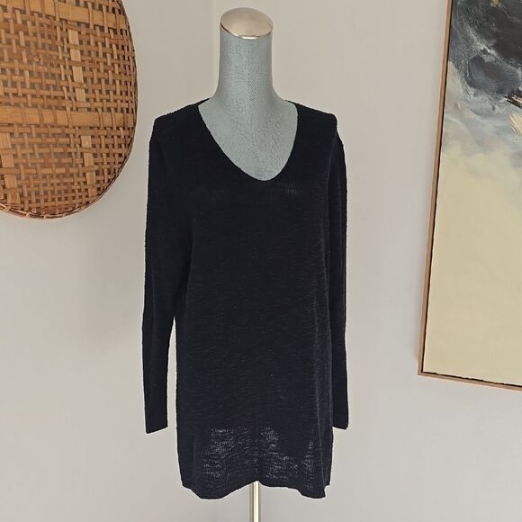 Eileen Fischer | Navy Blue V-Neck Sweater - Picture 1 of 6